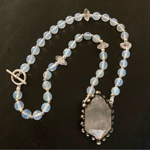 Herkimer diamond crystal quartz & iridescent blue opalite beads boho necklace - Picture 2 of 14